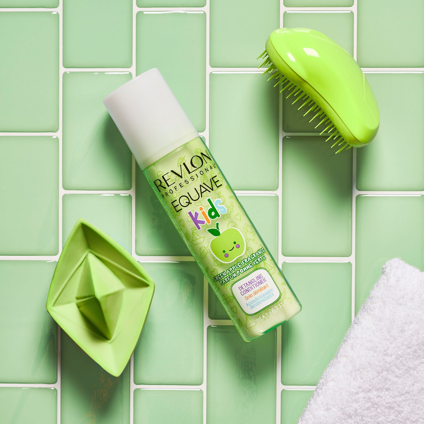 Revlon Equave Kids Detangling Conditioner 200ml G.Apple11331
