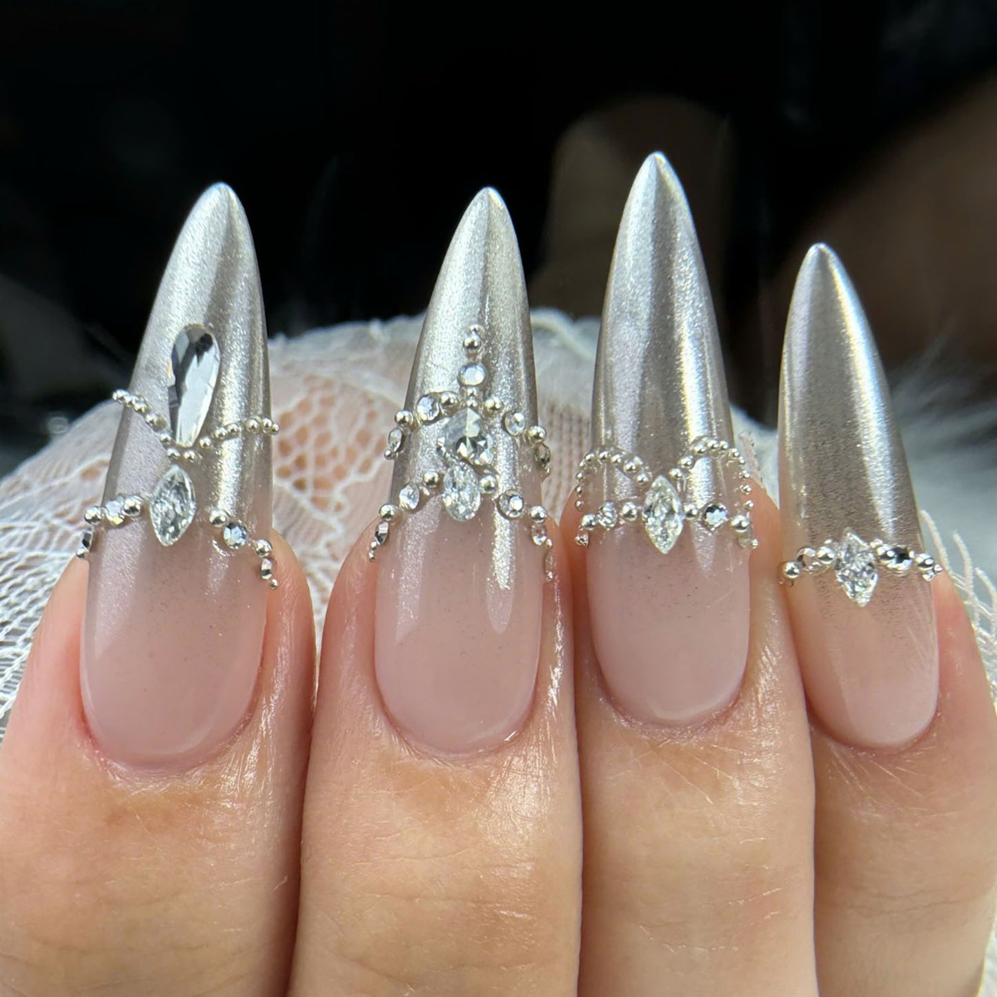 Cre8tion Nail Art Effect White Silk 1g 1101-1294 07535