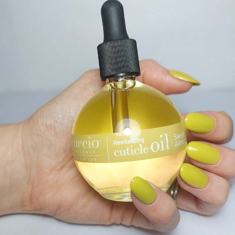 Cuccio Cuticle Revitalizing Oil 2.5 oz Sweet Almond CNSC4274