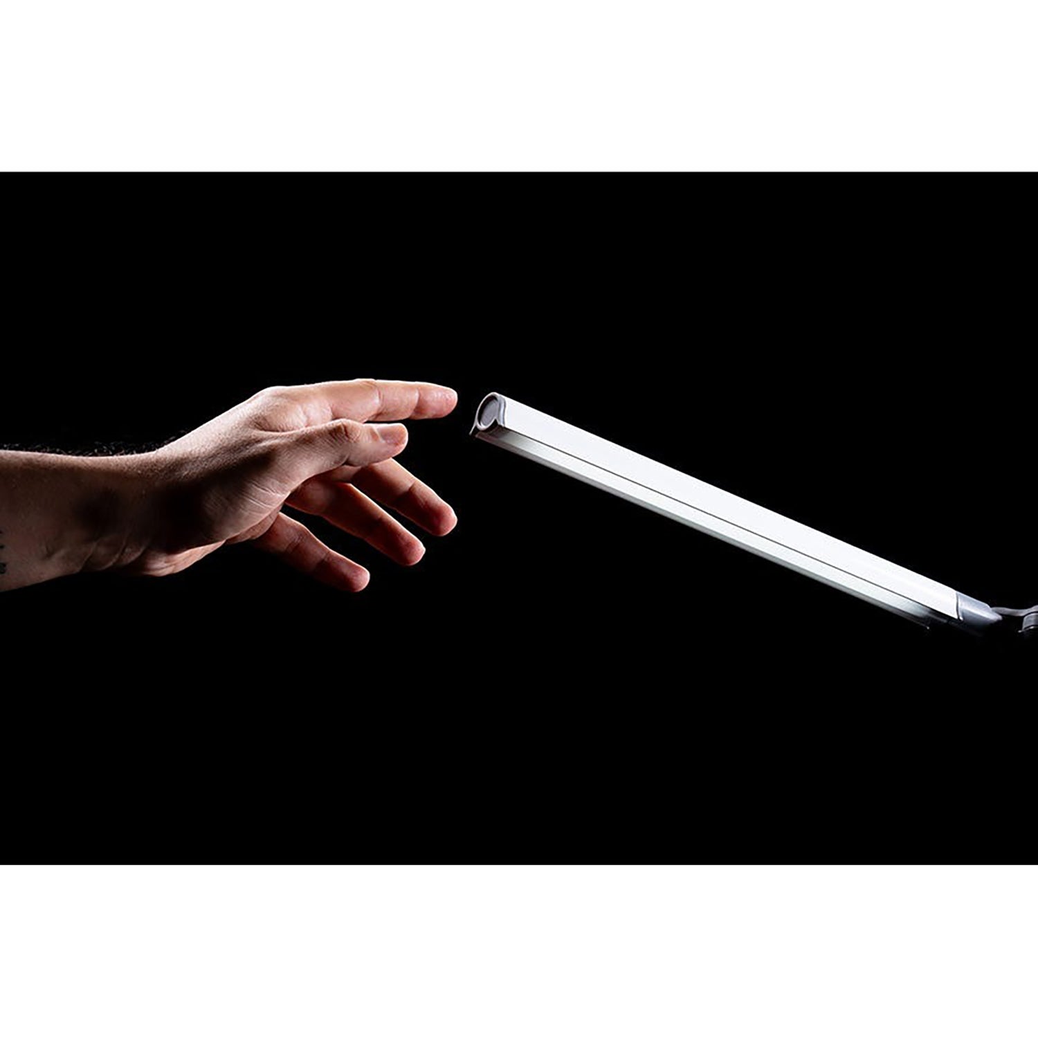 Daylight UnoPro Table Lamp UN1450